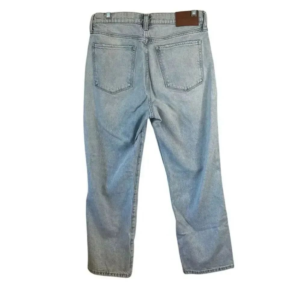 Lucky Brand Light Wash Zoe High Rise Straight Jeans 10